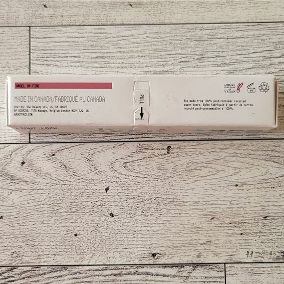 About Face Light Lock Lip Gloss in Angel on Fire - Picture 4 of 6